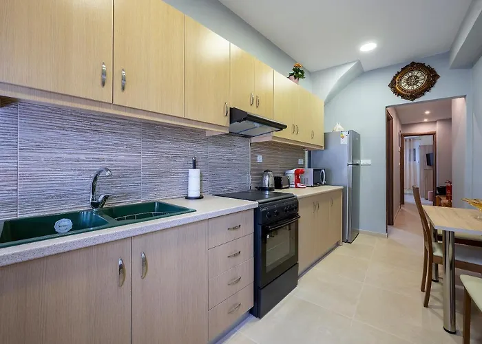 Апартаменти Spot Beach, Food & Coffee Nearby