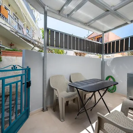 Spot Beach, Food & Coffee Nearby * Cós